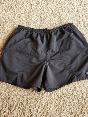 Patagonia Men's Black Elastic-Waist Casual Shorts